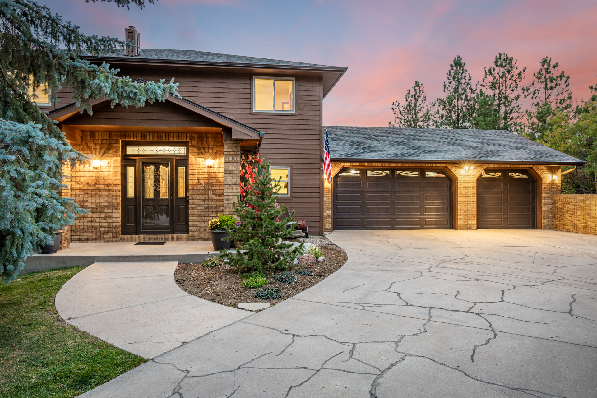 1310 Spinnaker Trail