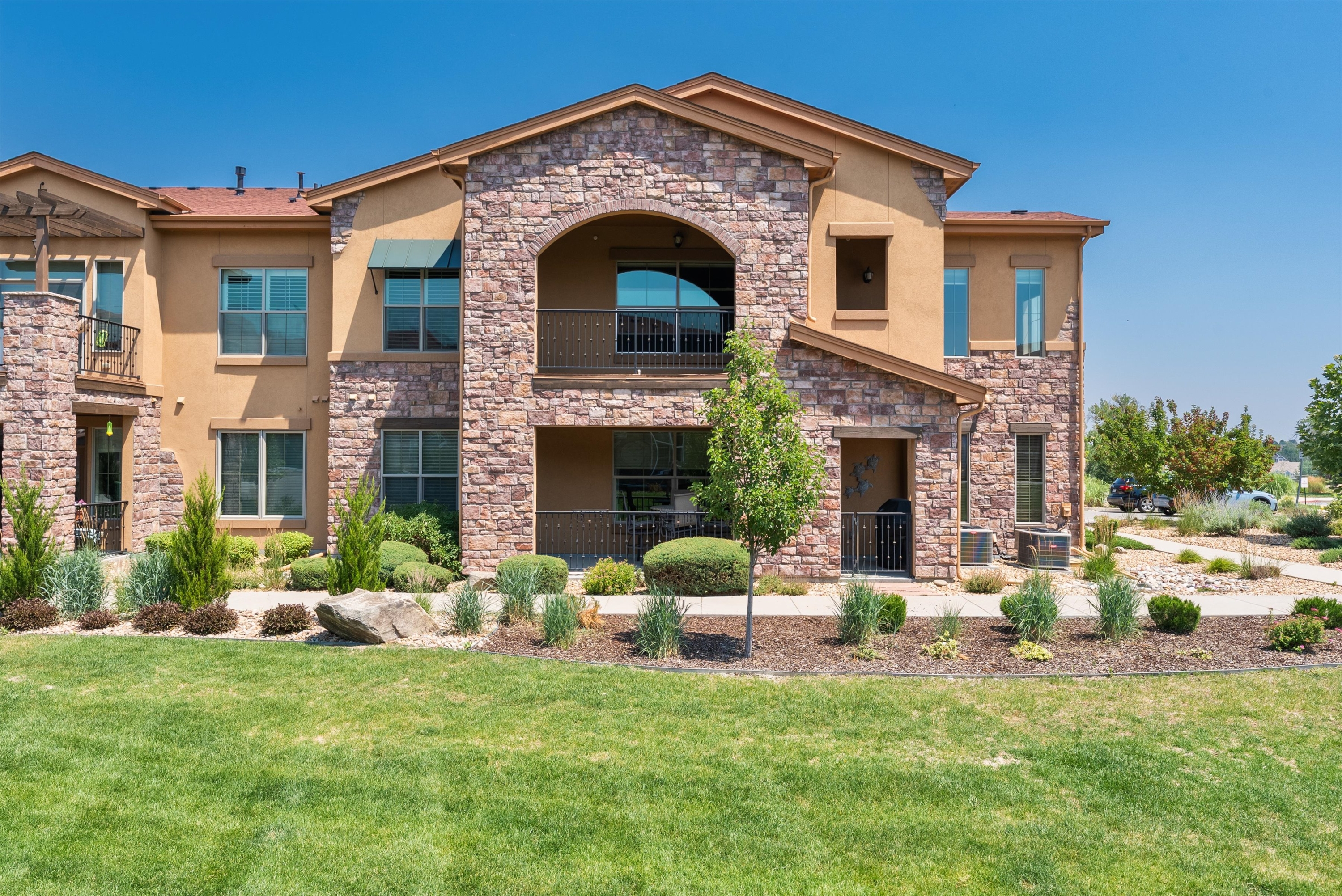 2262 Primo Road